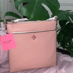 Kate Spade polly small swing pack